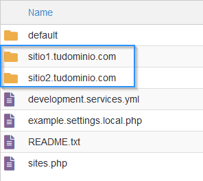 Crear una carpeta con el nombre de dominio que tendrá cada sitio de Drupal Multisitio