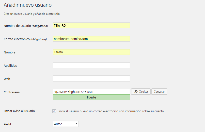 Configurar WordPress Crear usuarios